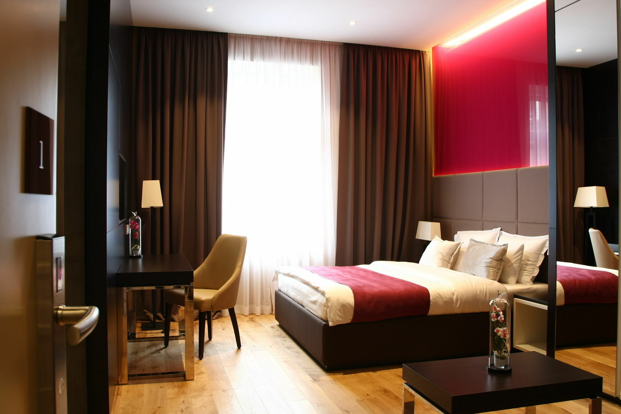 Maccani Luxury Suites Beograd Bagian luar foto